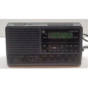 Vintage GE Alarm Clock AM/FM Radio Model 7-4648B